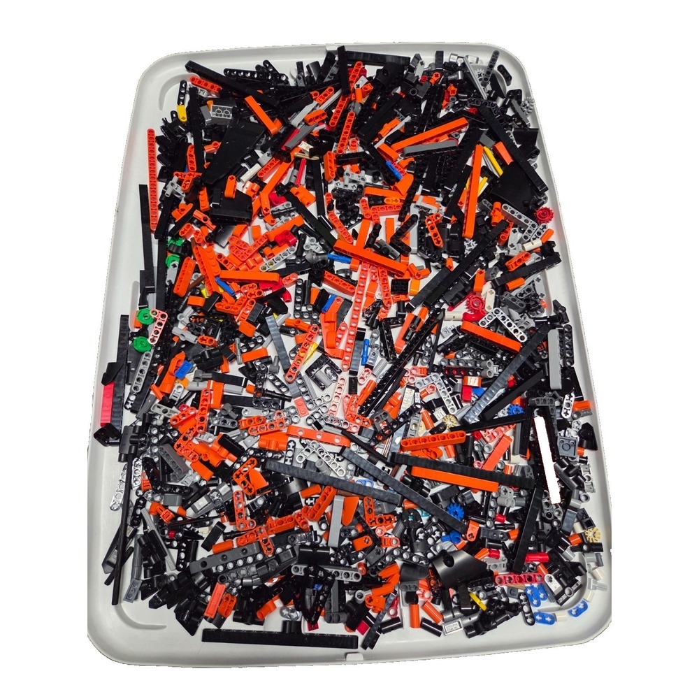 LEGO TECHNIC Mercedes-Benz G 500 Parts INCOMPLETE 1 Lb 8 Oz (42177)